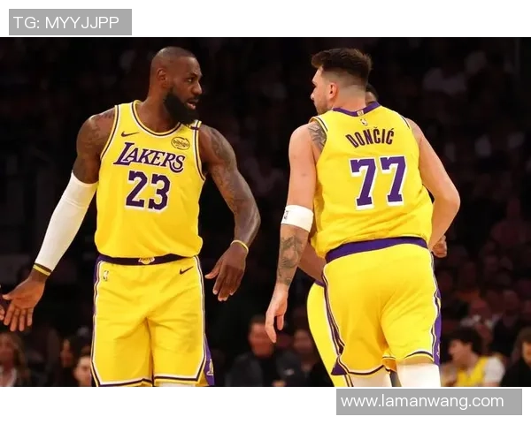 湖人对决森林狼精彩回顾2020至2021赛季激烈较量全场精彩瞬间解析